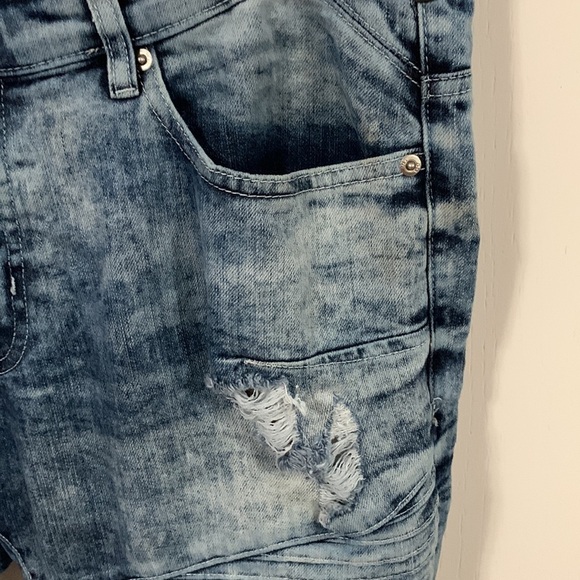 WT-02 Men’s Distressed jeans Sz 36 X 30, good condition some wear deep pockets - Picture 5 of 10